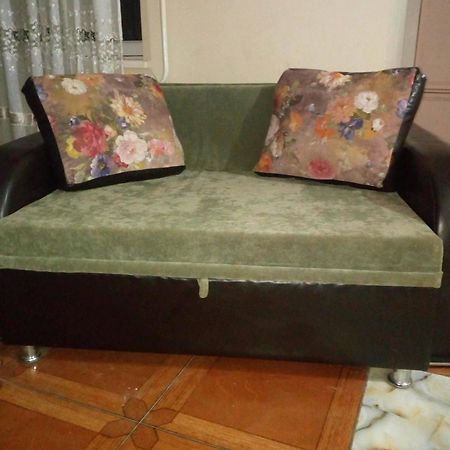 Green House Kachret'i Luaran gambar