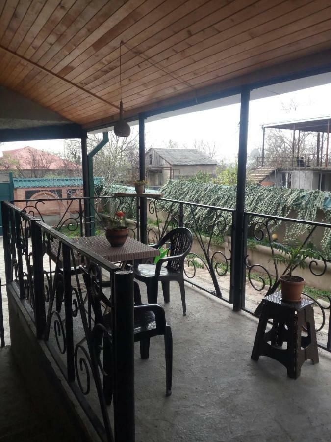 Green House Kachret'i Luaran gambar